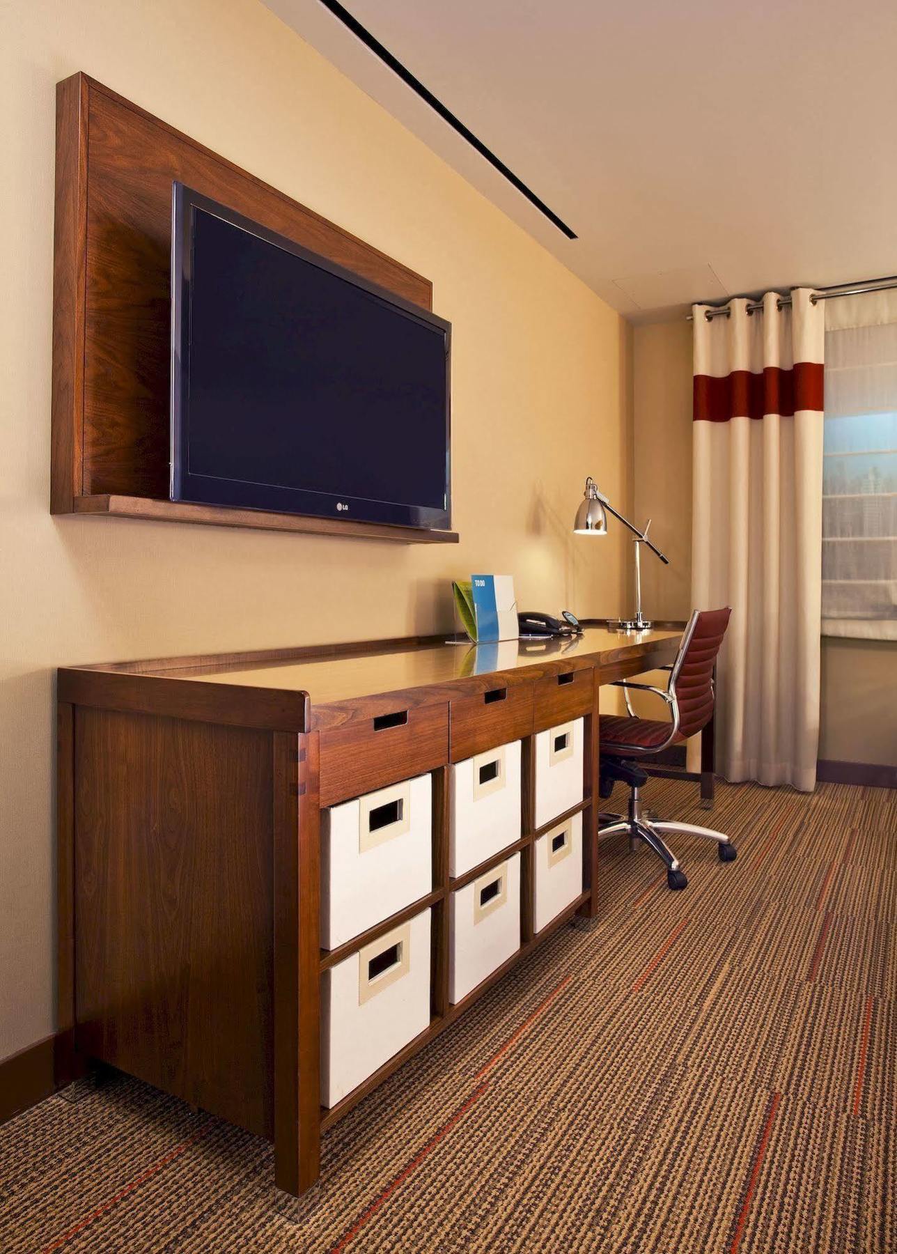 Doubletree By Hilton Las Vegas East Flamingo מראה חיצוני תמונה